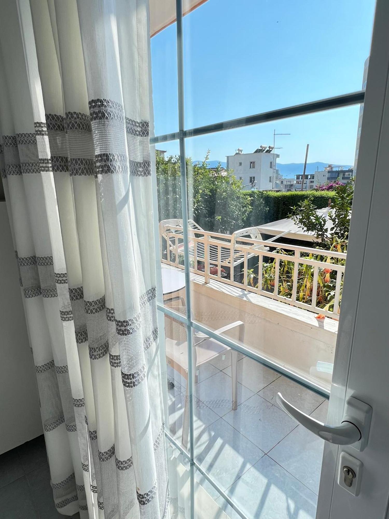 Apartament Mimi's *