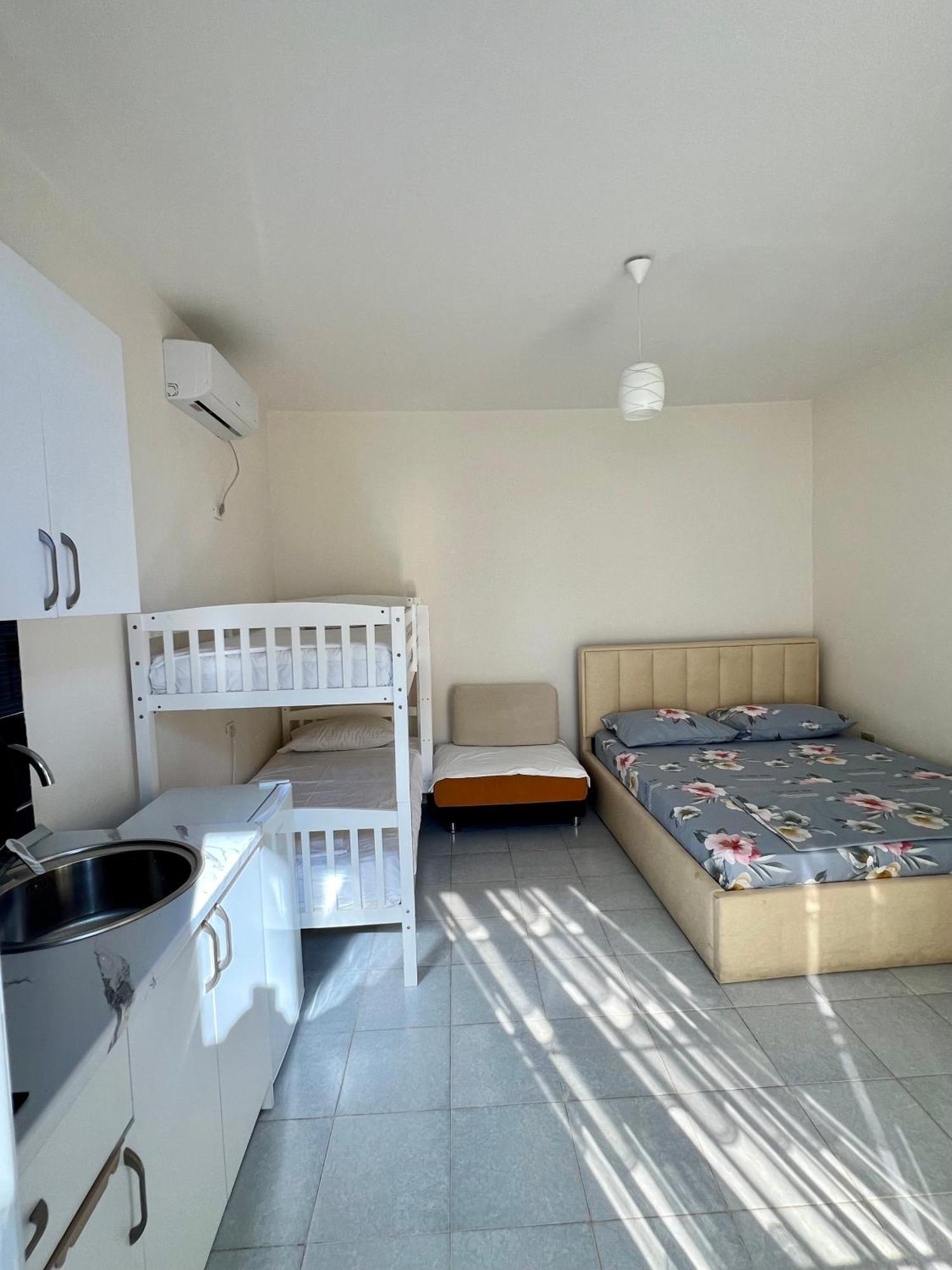 Apartament Mimi's *
